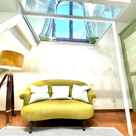 Palazzo Pandolfini's City-view Appartement Florence
